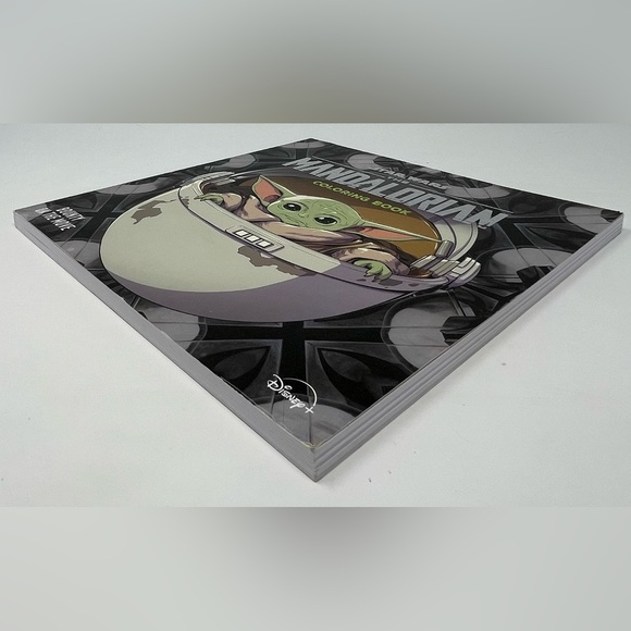 DISNEY: Coloring Book STAR WARS/MANDALORIAN:  Bounty on the Move. NEW. - Picture 8 of 8